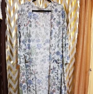 LulaRoe Vintage print duster